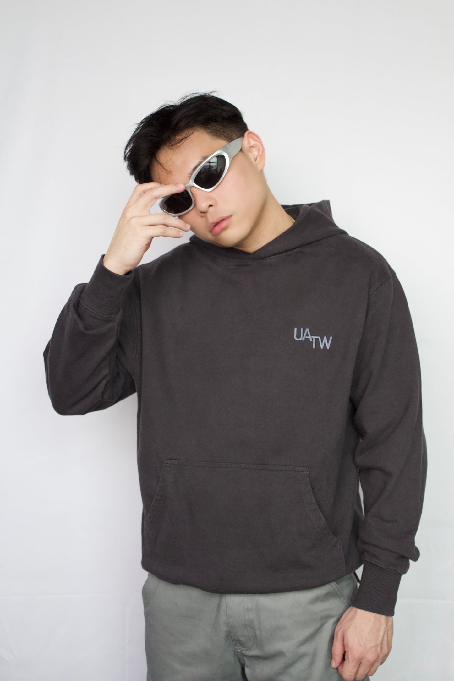 EMBROIDERED LOGO OVERSIZED FLEECE HOODIE - VINTAGE GREY
