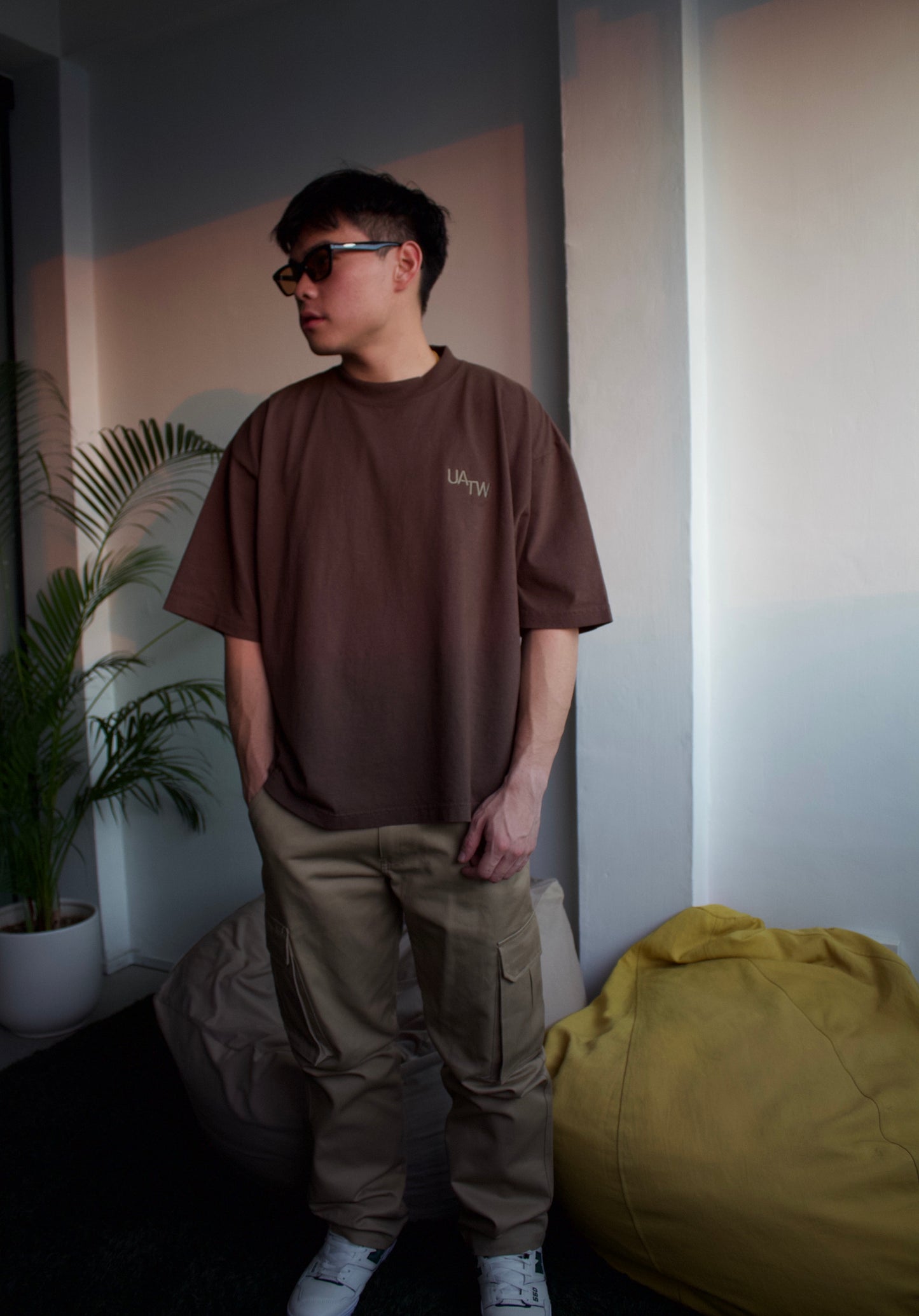 EMBROIDERED LOGO CARGO PANTS - KHAKI