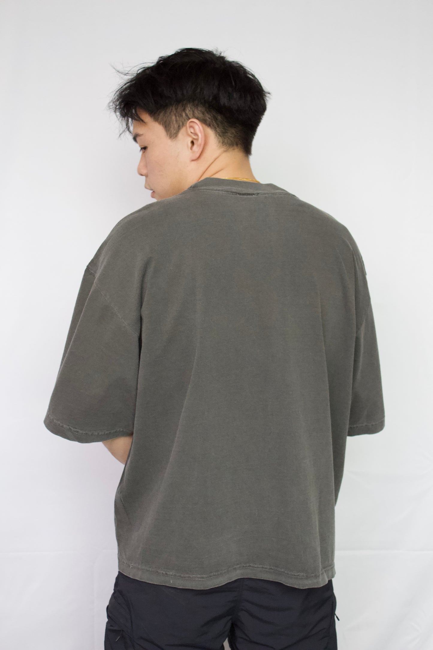 EMBROIDERED LOGO OVERSIZED T-SHIRT -  VINTAGE GREY